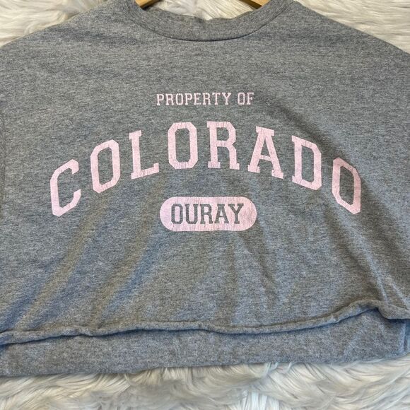 Tennessee River COLORADO Short Sleeve Grey and Pink Crop Top Size Medium - Picture 2 of 3